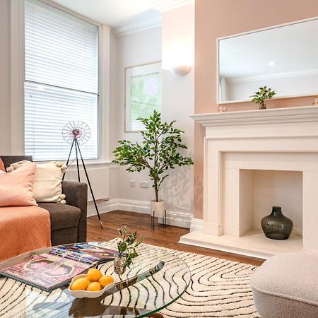 Be London - The Soho Residences Экстерьер фото