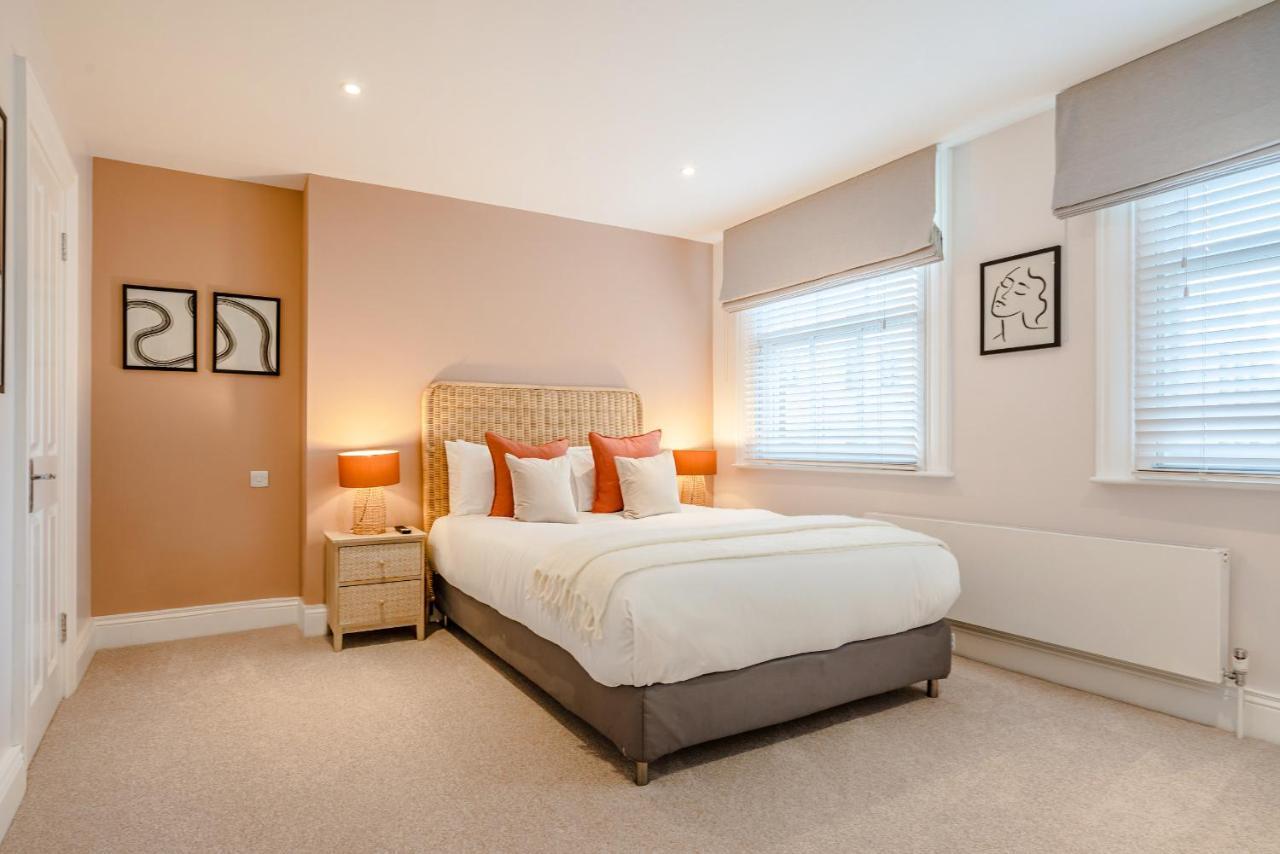 Be London - The Soho Residences Экстерьер фото