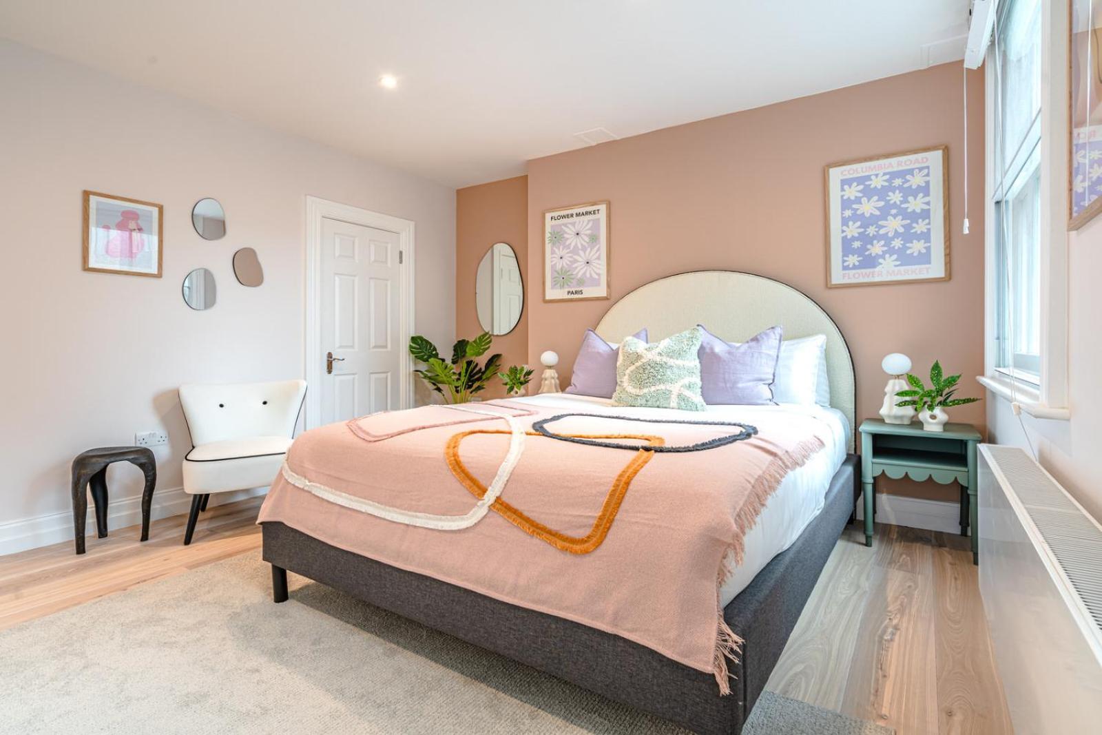Be London - The Soho Residences Экстерьер фото